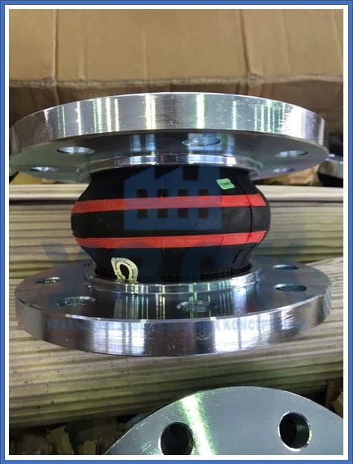 компенсатор резиновый фланцевый в Симферополе