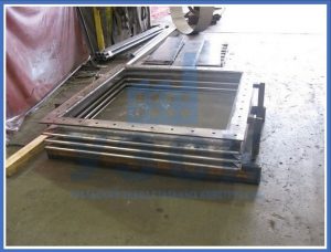 прямоугольные линзовые компенсаторы в Симферополе